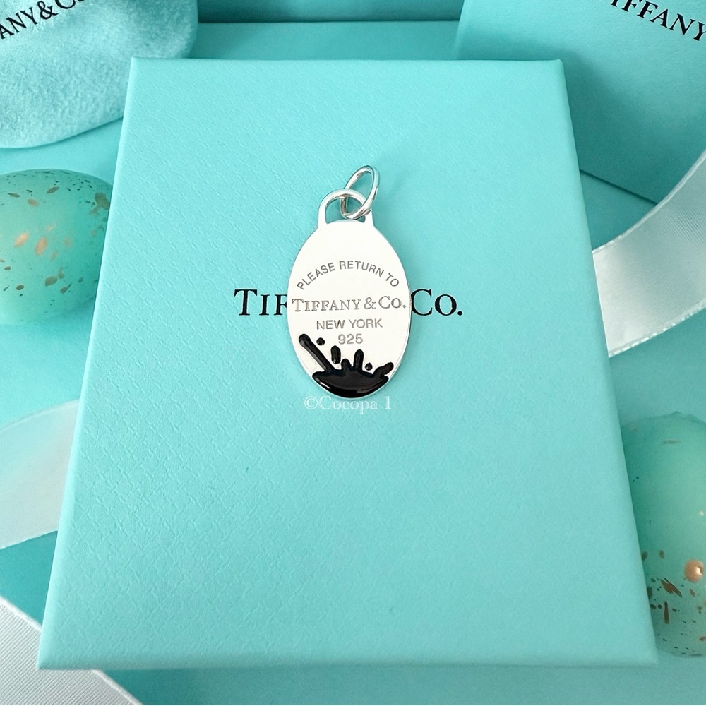 🤍 Tiffany & Co. 🖤 Return To Tiffany Black Splash Tag Oval Charm / Pendant 🤍